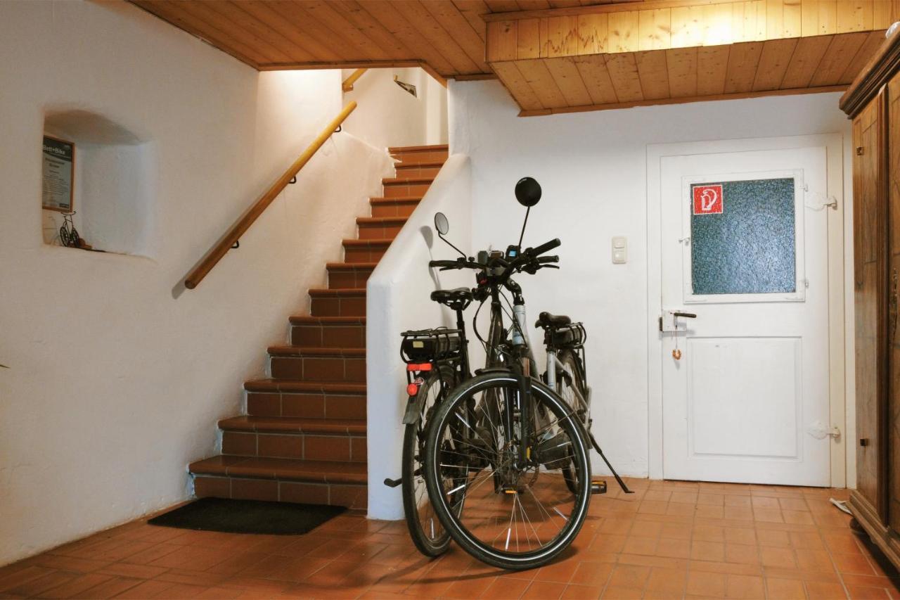 Helles Apartment Fuer 1-2 Pers. Mit Parkplatz Und Wifi Kraiburg am Inn المظهر الخارجي الصورة
