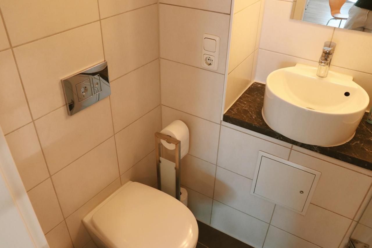 Helles Apartment Fuer 1-2 Pers. Mit Parkplatz Und Wifi Kraiburg am Inn المظهر الخارجي الصورة