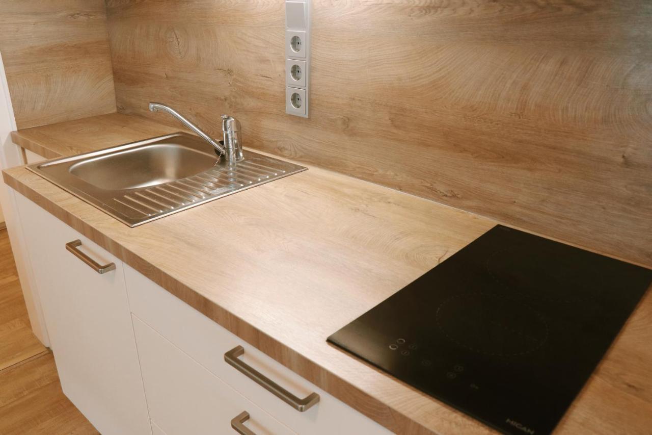 Helles Apartment Fuer 1-2 Pers. Mit Parkplatz Und Wifi Kraiburg am Inn المظهر الخارجي الصورة