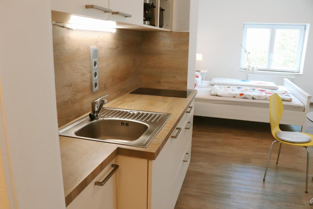 Helles Apartment Fuer 1-2 Pers. Mit Parkplatz Und Wifi Kraiburg am Inn المظهر الخارجي الصورة