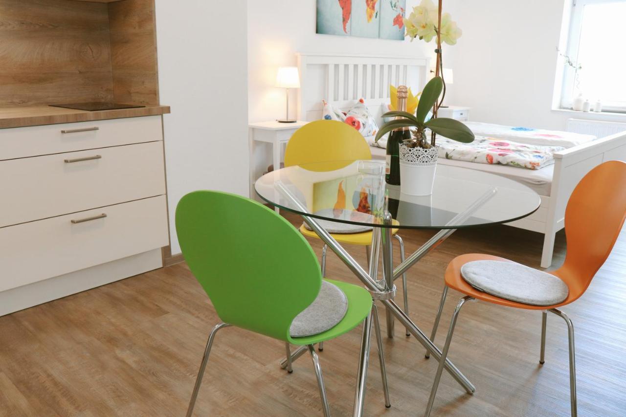 Helles Apartment Fuer 1-2 Pers. Mit Parkplatz Und Wifi Kraiburg am Inn المظهر الخارجي الصورة